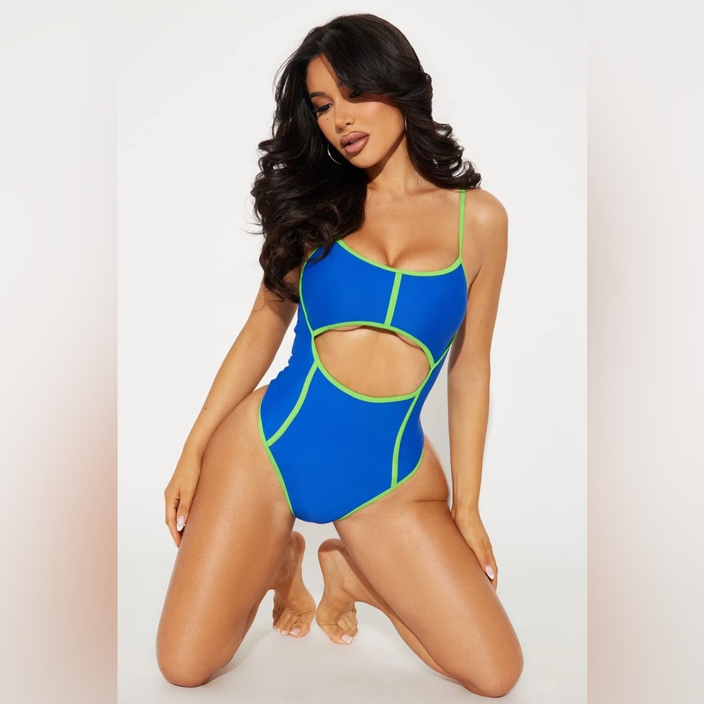 ❥𝖥𝖠𝖲𝖧𝖨𝖮𝖭𝗡𝗢𝗩𝗔: Kathy Contrast Cutout 1 Piece Swimsuit